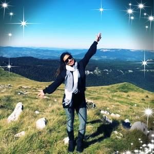 Meet your Posher, Carla